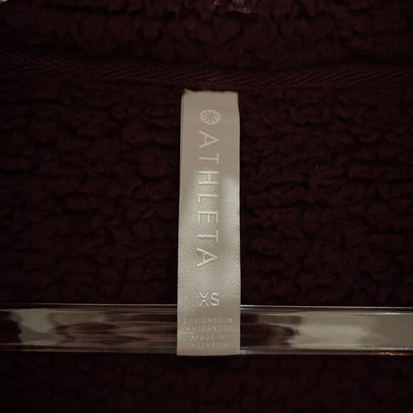 Athleta Talus Sherpa Half Zip Pullover Sweatshirt Top in Burgundy Size XS - Picture 4 of 9